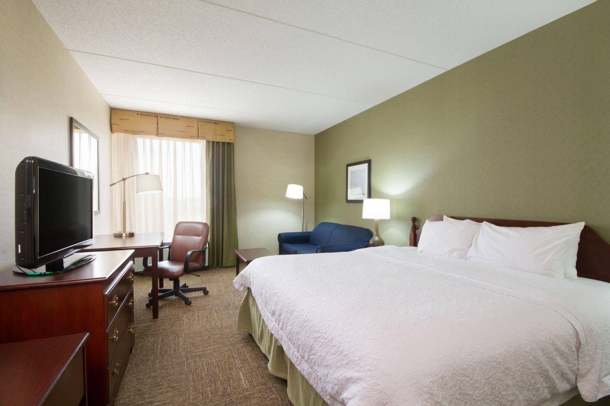 Hampton Inn Buffalo-South/I-90 West Seneca Εξωτερικό φωτογραφία